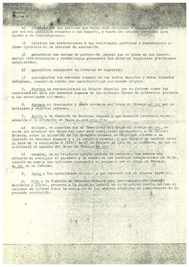 (4)