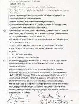 En lo principal: Querella por los delitos que se indica (10)