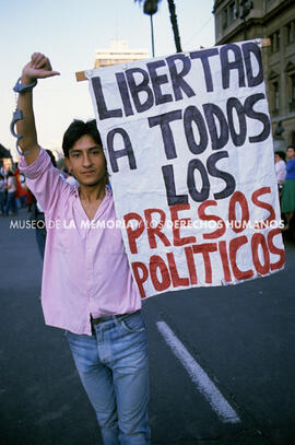 Freedom for all Politic Prisoners, Santiago